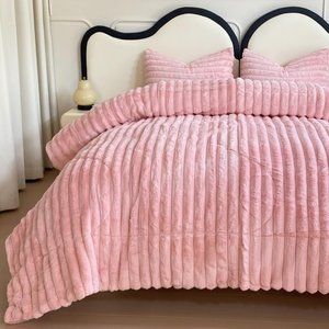 Pink Soft Faux Fur Bedding Set Striped Comforter Pillow Shams Queen Size Bed